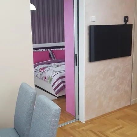 Lux Sanja 2