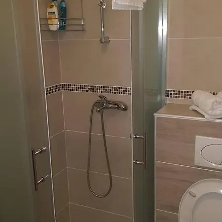Apartment Lux Sanja 2 *